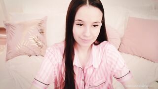 _female_essence_ - [Chaturbate Video Recording] Only Fun Club Video Web Model Lovense