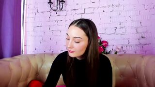 downlanding_me - Video  [Chaturbate] chica kiss masterbate tight-cunt