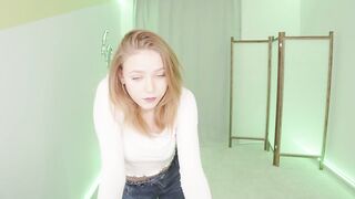 reyna_me - Video  [Chaturbate] clit strapon bigpussy singlemom