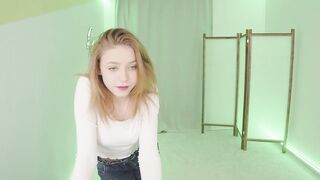 reyna_me - Video  [Chaturbate] clit strapon bigpussy singlemom