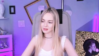 juliabrewer - Video  [Chaturbate] selfie blow-job flash natural