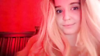 femaleflower - Video  [Chaturbate] friendly spy-cam camgirl free-blow-job-video