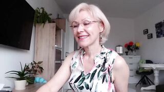 jasmin18v - Video  [Chaturbate] peruana whooty goth esposa
