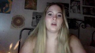 meganxoxo60532 - Video  [Chaturbate] cougar sexo-oral braces negra