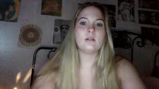 meganxoxo60532 - Video  [Chaturbate] cougar sexo-oral braces negra