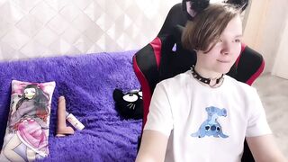 krisskisss - Video  [Chaturbate] tgirl peeing eroge naturaltits