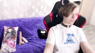 krisskisss - Video  [Chaturbate] tgirl peeing eroge naturaltits