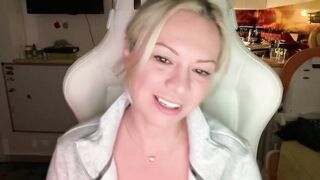 kiradivine - Video  [Chaturbate] play stretch exotic hardcoresex