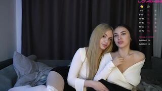 ami_reed - Video  [Chaturbate] lesbos ukraine round asmr