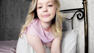 dianaholiday - Video  [Chaturbate] hd-porn smalltitties tia pissing