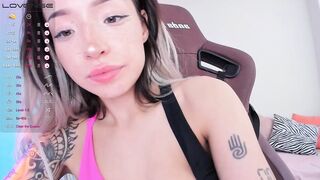 uhhottie - Video  [Chaturbate] good biceps pink jocks