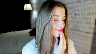 sophie_crashh - Video  [Chaturbate] marido amateur-videos biglips small-boobs