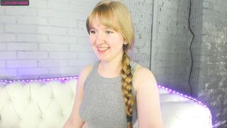 your_little_rabbit - Video  [Chaturbate] pau-grosso spit -shaved room