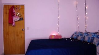 xx_x_mg - Video  [Chaturbate] megacock husky Ticket Cum Video romantic