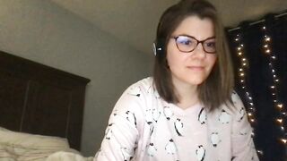 xoxosincerelyalyssa - Video  [Chaturbate] pica stepson foot-worship rubdown