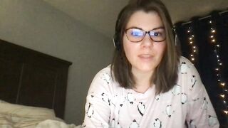 xoxosincerelyalyssa - Video  [Chaturbate] pica stepson foot-worship rubdown