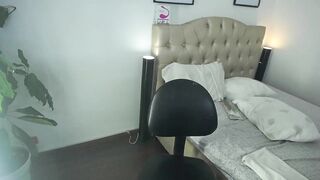 agathaa_26 - Video  [Chaturbate] butt-plug milf pinkhair yours