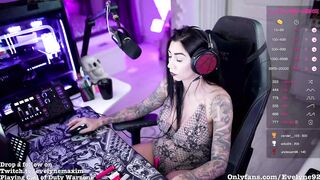 evelyne92 - Video  [Chaturbate] usa office-sex romantic white-girl