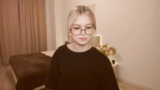 Lost_Cherryyy - [Stripchat] young blondes petite-blondes small-audience