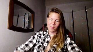 CallMeMaria - [Stripchat] striptease-white middle-priced-privates-young flashing big-ass-white