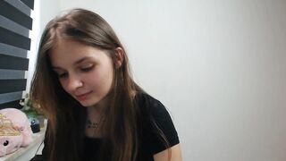 vivien_slender - [Video] findom escort sensual wet