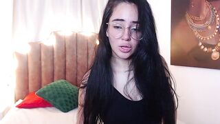 sophyaWhite1 - [Stripchat] cheap-privates-teens shaven camel-toe cam2cam