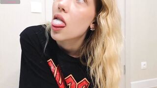 rainauge - [Video] blowjob cam girl babe shy