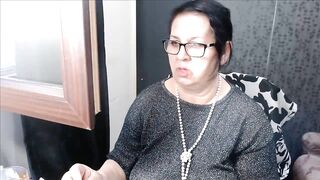 MissSanjanne - [Hot Stripchat] curvy-mature shaven topless moderately-priced-cam2cam