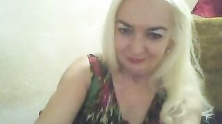 Meri798 - [Hot Stripchat] blondes petite-grannies cam2cam office