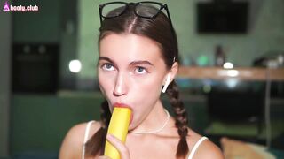 hoolybunny - [Hot Chaturbate] smile hot chick deep tiny