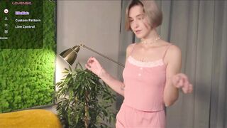 kisskiss_muah - [Chatur Video] lushon feetshow naturalbigtits dadbod