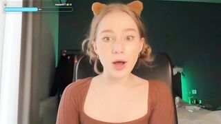 whoisalisa - [Chatur Video] Webcam record cute feetshow perkynipples