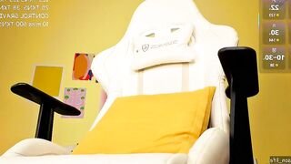 crimson_baby - Chat Latest Stream domi livecam chastity gamergirl