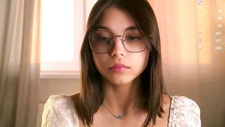 shickshackshock - Chat Latest Stream moaning vape bigbelly biglips