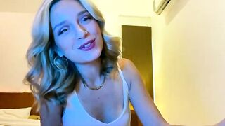 SirenaBelle - Stripchat Online Stream small-tits romantic interactive-toys foot-fetish-milfs