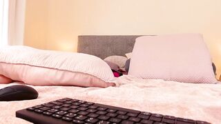 your_poison_girl - Chaturbate Online Stream multigoal hypno splits whore