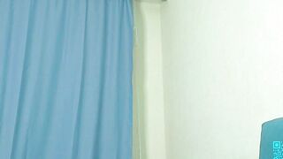 lorettadunnelli - Chaturbate Online Stream slender flash longlegs vape
