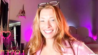 saraloverays - Chaturbate Stream Webcam footage balls fingers spanks