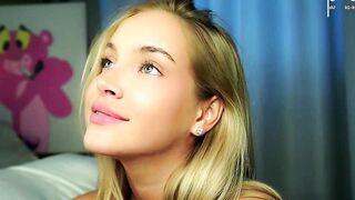 lipswithsmileonthem - Chaturbate Stream Recorded broadcast chill room cumwhore