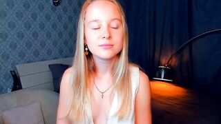 nicolavanderbie - Chaturbate Stream Virtual stream crazy passwordroom sucktits