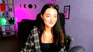 kaira_loo - Chaturbate Stream nonnude beauty girl livecam