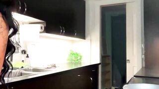 ariajackson - Chaturbate Live masturbate mature curvy smoke