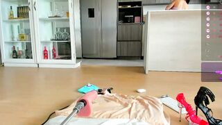 halliee - Chaturbate Live pvton spank curves sir