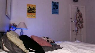 new_york_guy518 - Chaturbate Live monstergirlisland gamergirl small dp