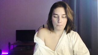 your_snowflakee - [Chaturbate Cam Video] Sexy Girl Playful Pvt