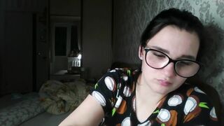 ammy_blauer - [Chaturbate Best Video] Shaved Beautiful Natural Body