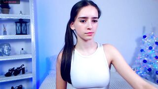 vanessaa___ - [Chaturbate Free Video] Cam Clip Pretty face Shaved