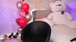 christine_live - [Chaturbate Free Video] Horny Lovely Onlyfans