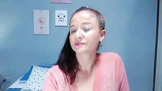 lucy_hot77 - [Chaturbate Cam Model Video] Wet Shaved Stream Record