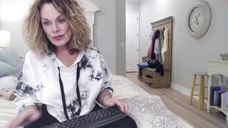 ladybabs - [Free HD Video Chaturbate] MFC Share Pretty face Fun